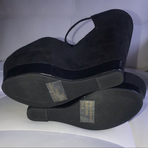 Diva Lounge Round Toe Women’s Platform Wedges - Picture 8 of 8